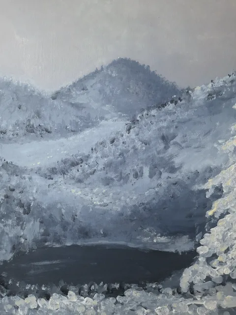 Painting in greys: a wooded peak against a pale sky, a broad, thickly painted slope before it, a nearly black lake with a light shore at the bottom.